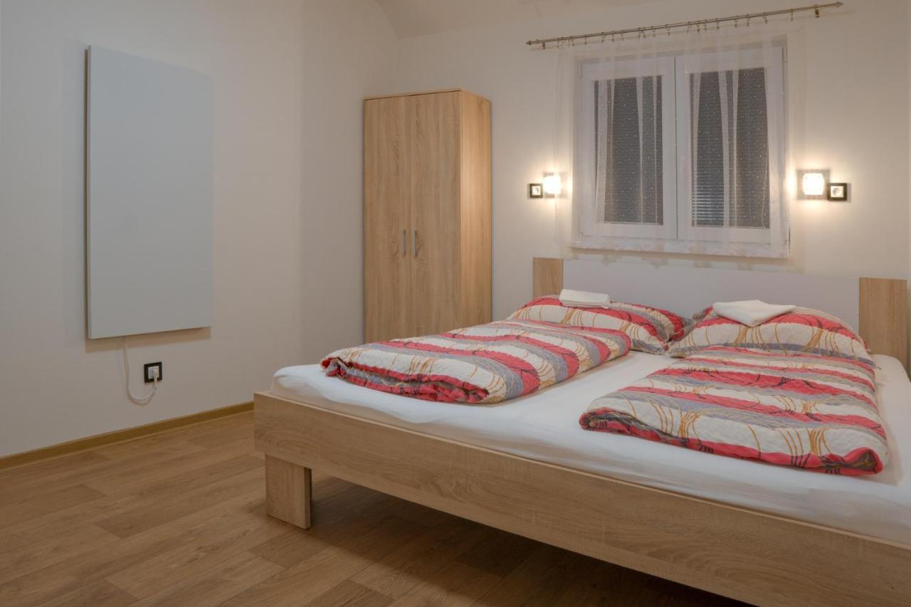 Relax Morava Villa Velké Bílovice Exteriör bild