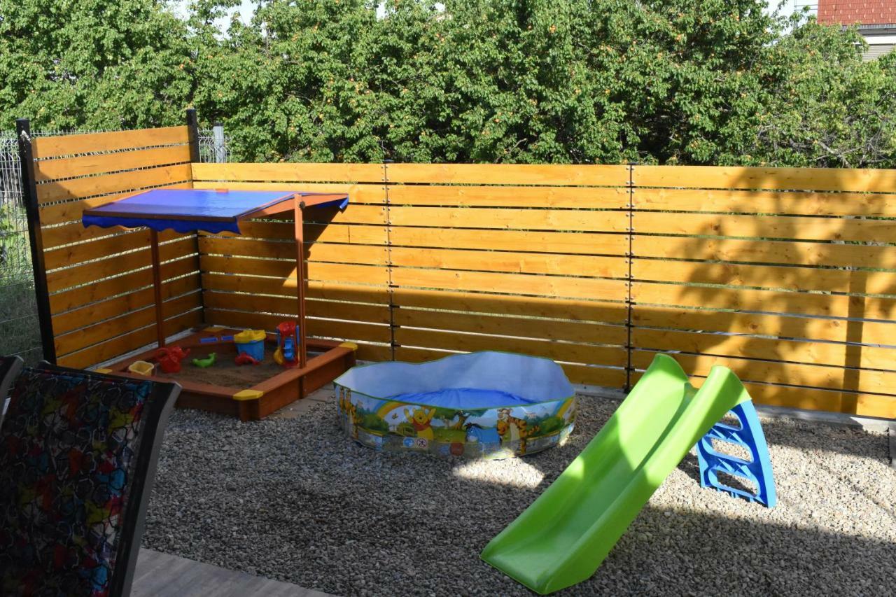 Relax Morava Villa Velké Bílovice Exteriör bild